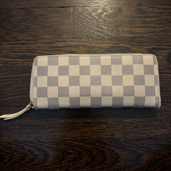 Louis Vuitton Clémence Wallet - Picture 3 of 11